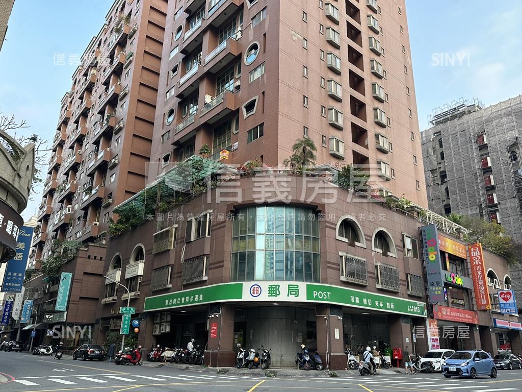 稀有角窗富民路住三土地房屋室內格局與周邊環境