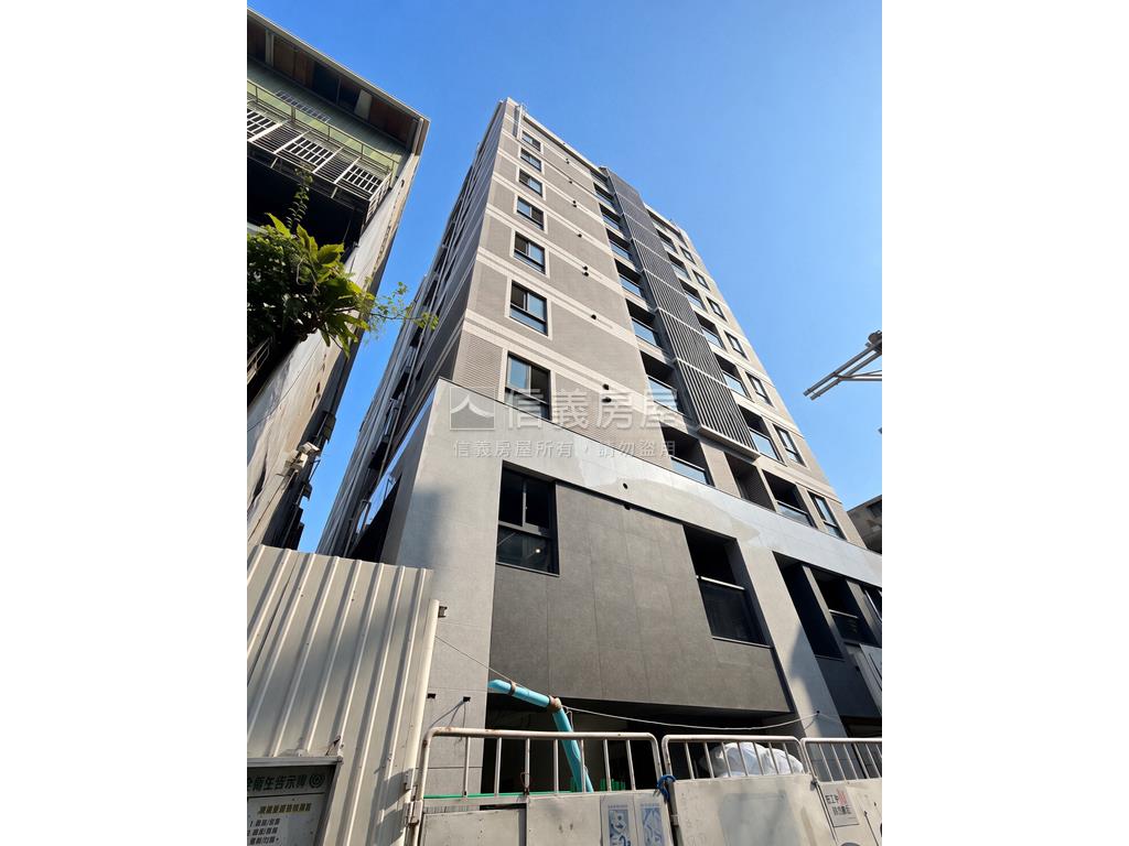 元馥家興高樓好美一房車位房屋室內格局與周邊環境