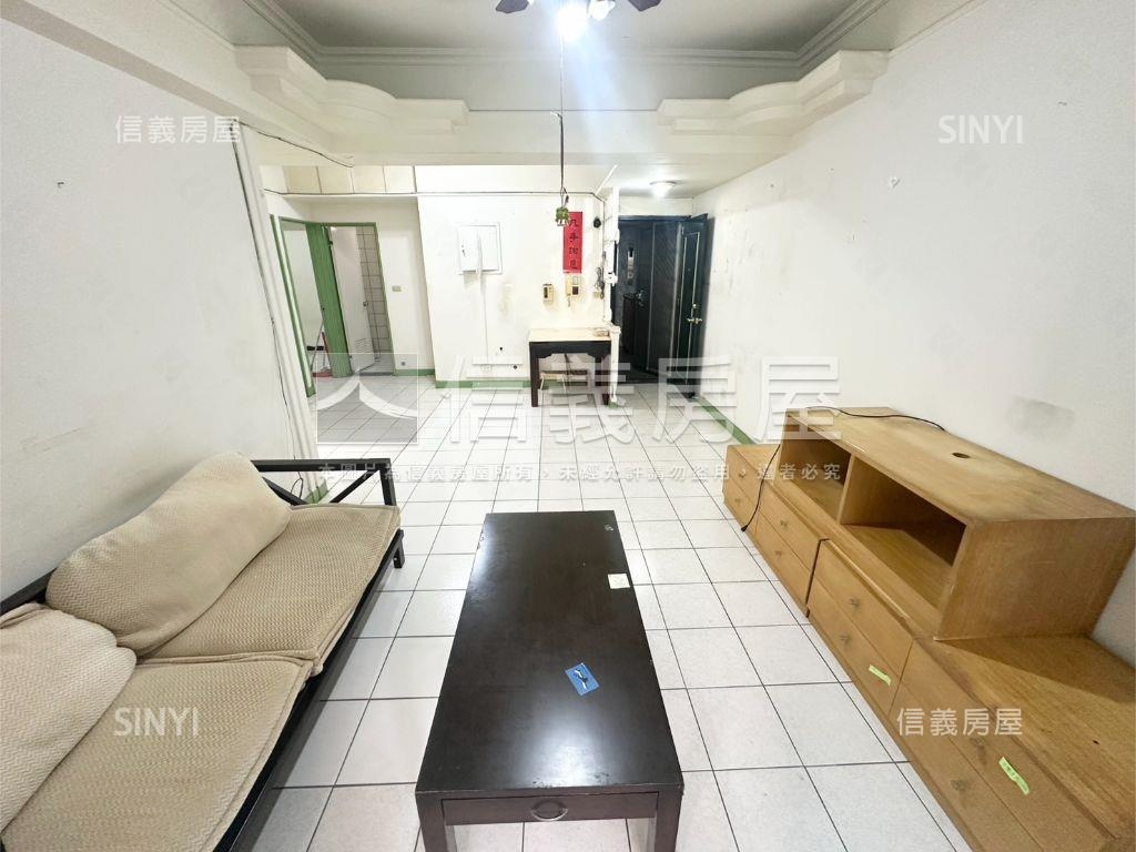 君臨高樓靜謐三房房屋室內格局與周邊環境