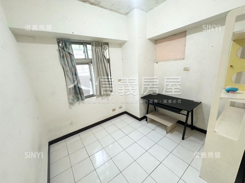 君臨高樓靜謐三房房屋室內格局與周邊環境