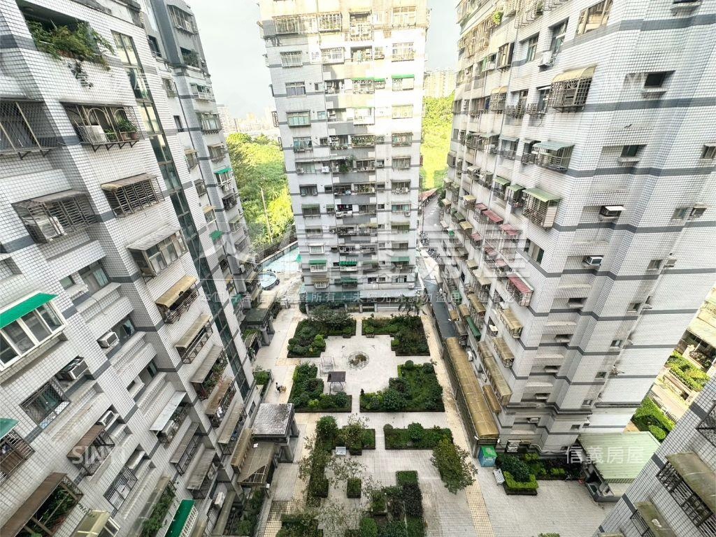 君臨高樓靜謐三房房屋室內格局與周邊環境