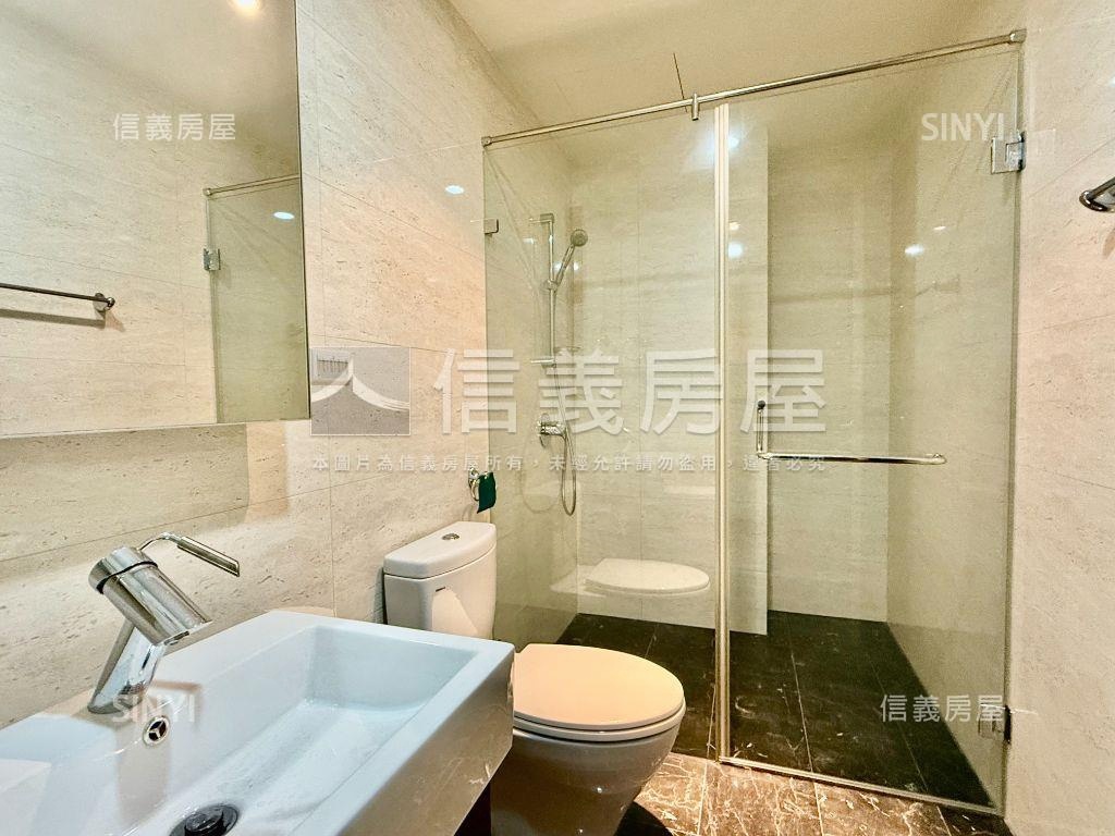 新年賞屋馥麗高樓雙平車位房屋室內格局與周邊環境