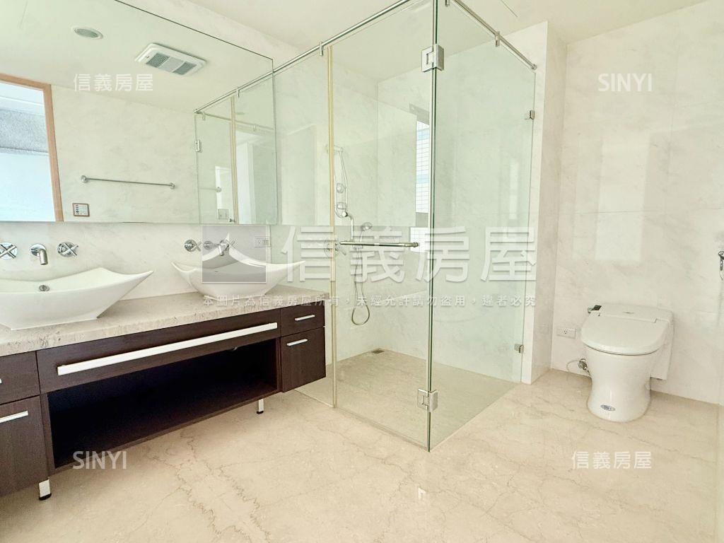 新年賞屋馥麗高樓雙平車位房屋室內格局與周邊環境