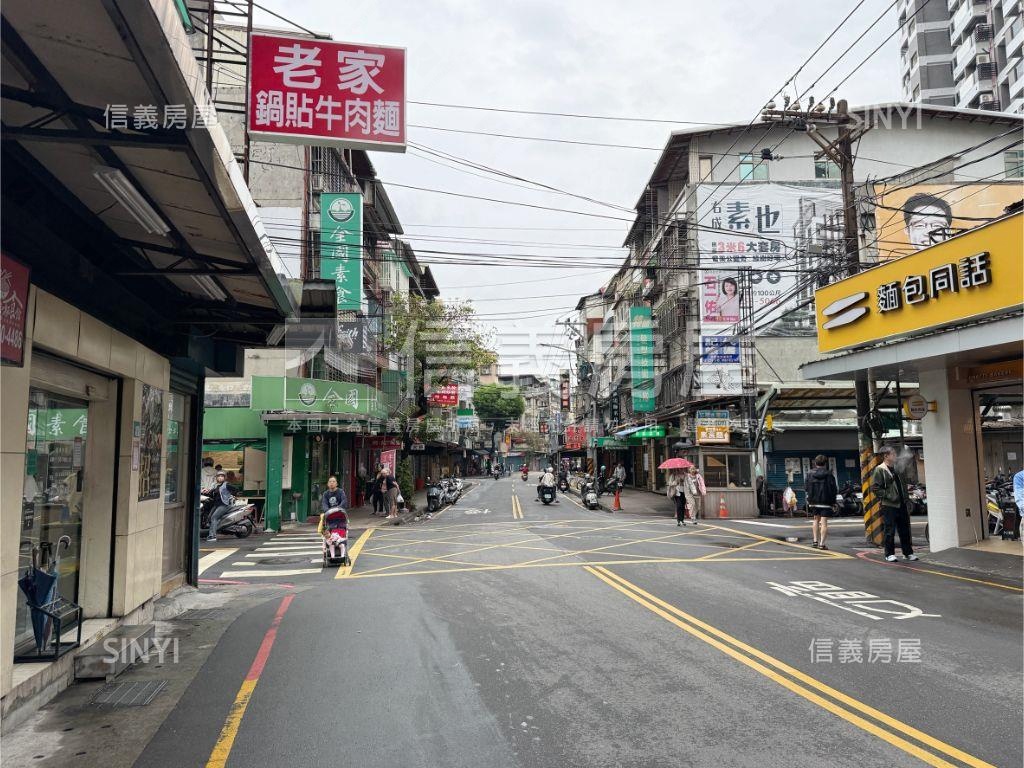 方正大空間江子翠捷運公寓房屋室內格局與周邊環境