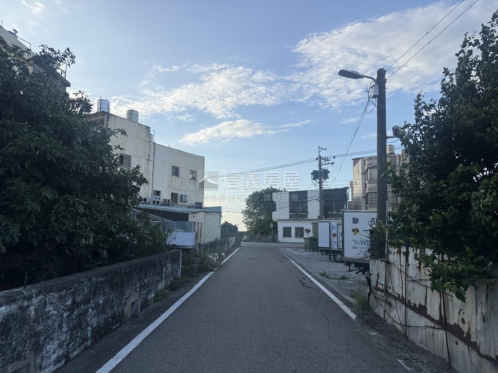 大安都計內農地約２．６分房屋室內格局與周邊環境