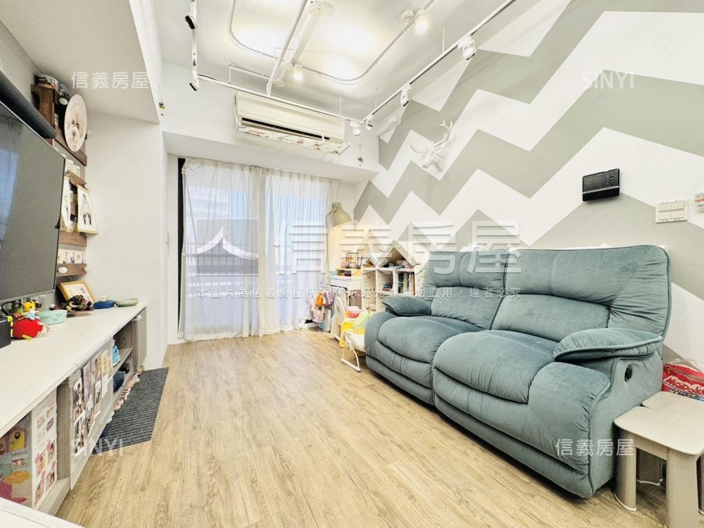 捷運讚高樓採光兩房車位房屋室內格局與周邊環境