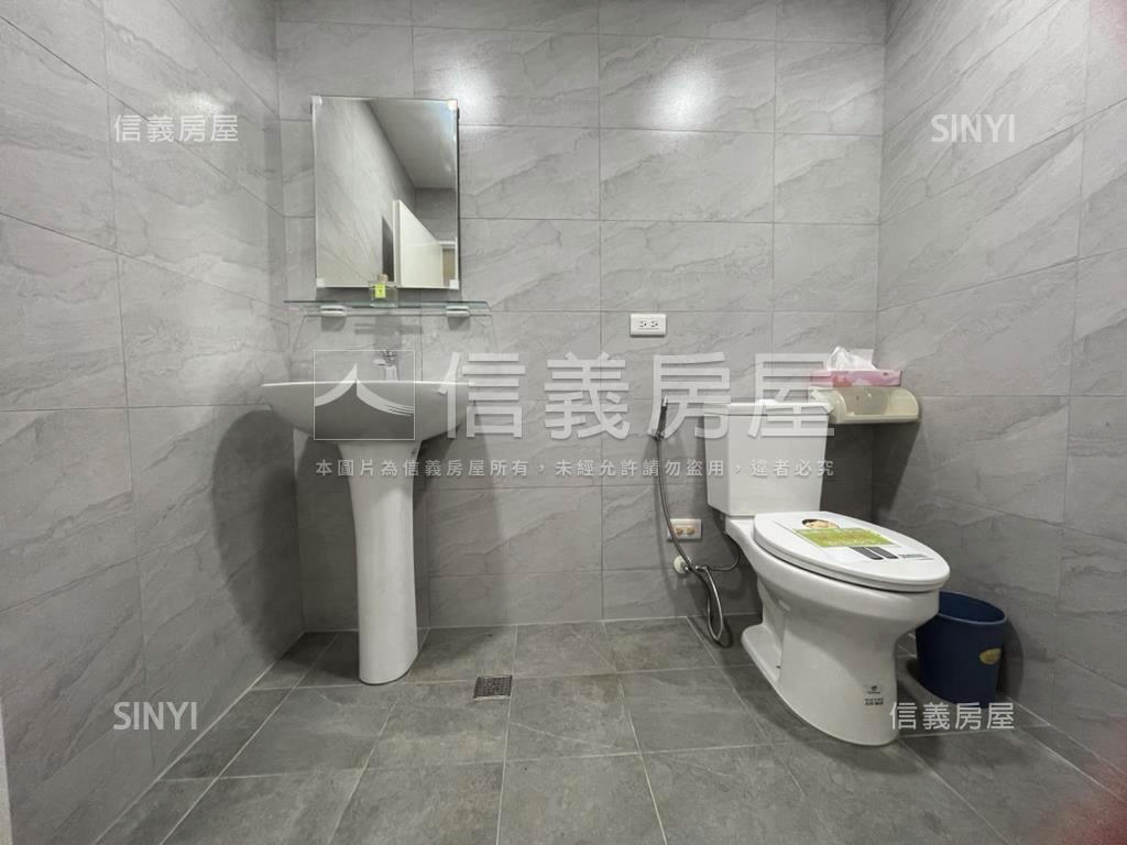 精美裝潢水電更換公寓２樓房屋室內格局與周邊環境