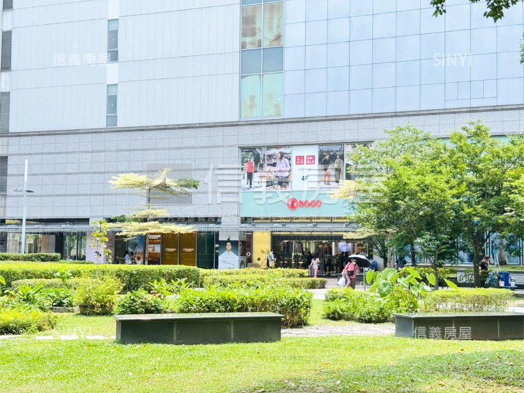萬象之都稀有面中庭房屋室內格局與周邊環境