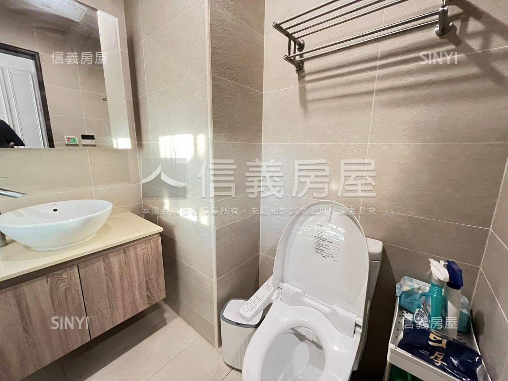 京懋河景採光套房房屋室內格局與周邊環境