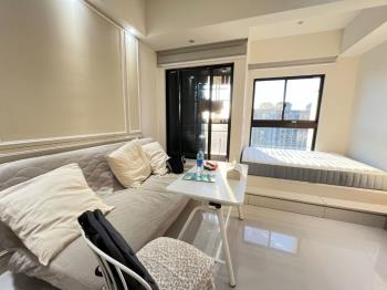 京懋河景採光套房