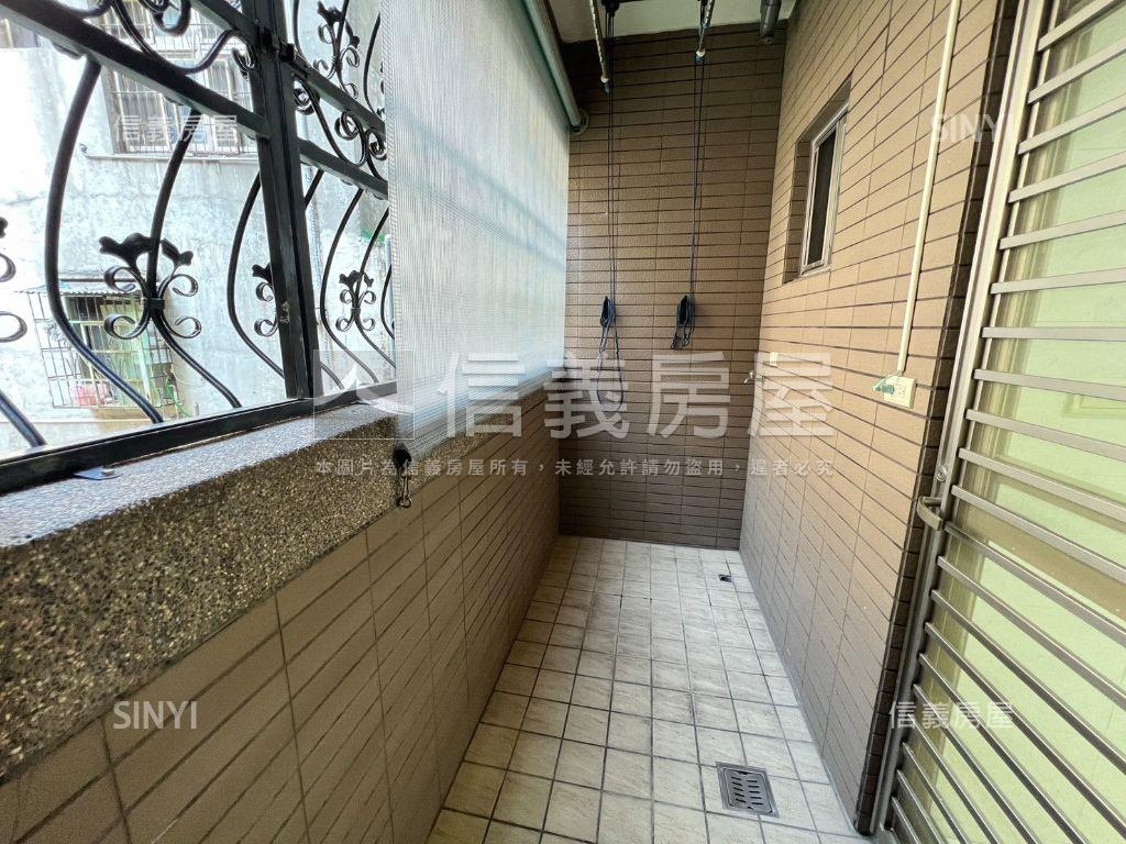 稀有忠承豪美大兩房房屋室內格局與周邊環境