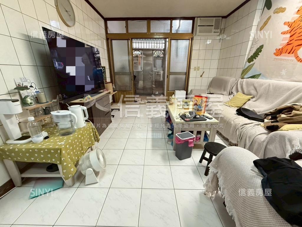 稀有景新街一樓房屋室內格局與周邊環境