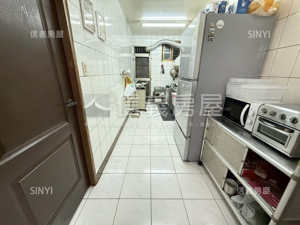 稀有景新街一樓房屋室內格局與周邊環境