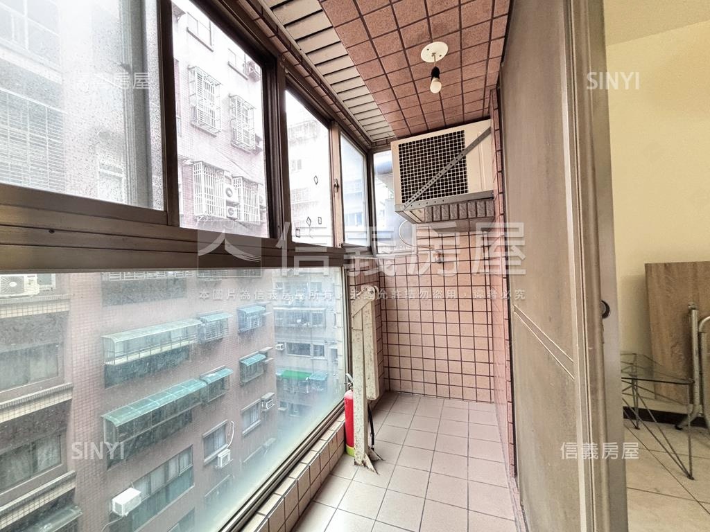 圓山低總價方正３房房屋室內格局與周邊環境