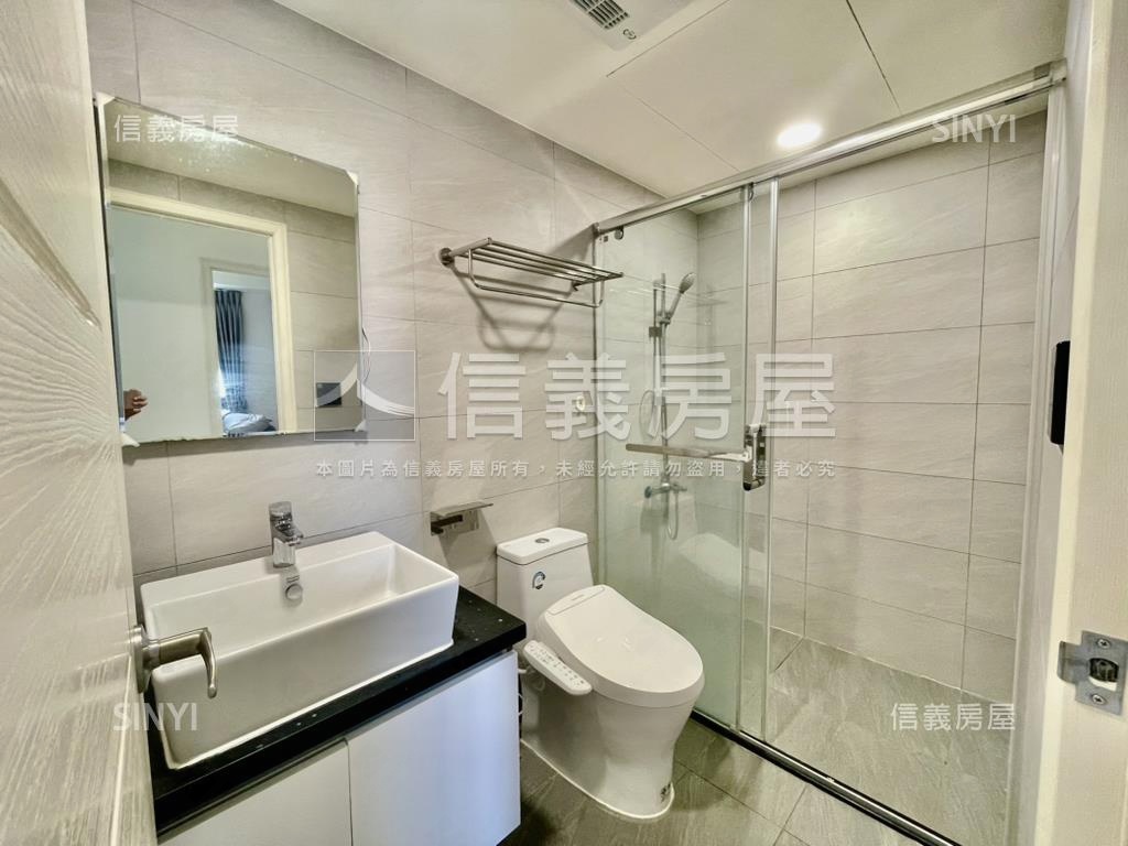 喬威高樓景觀兩房房屋室內格局與周邊環境