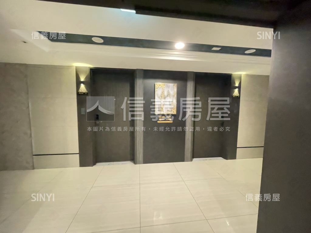 喬威高樓景觀兩房房屋室內格局與周邊環境