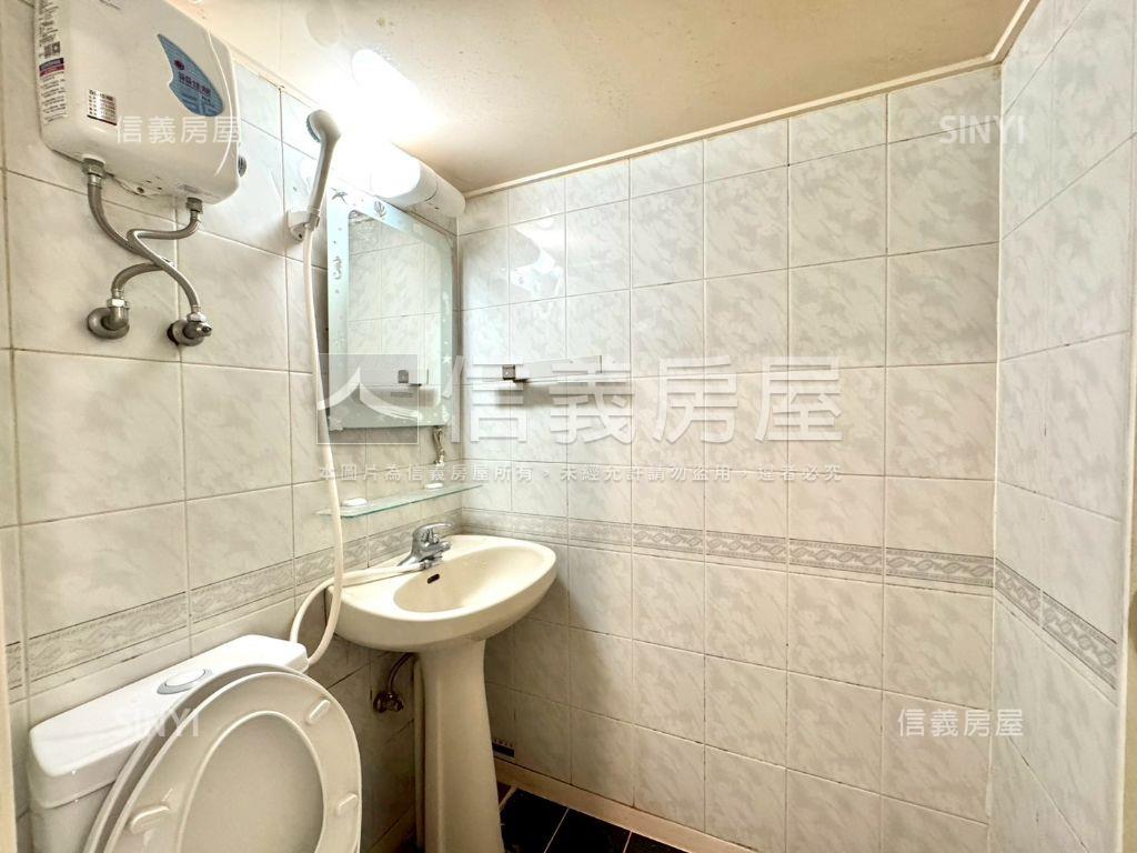 近西區五權車站經典一房房屋室內格局與周邊環境