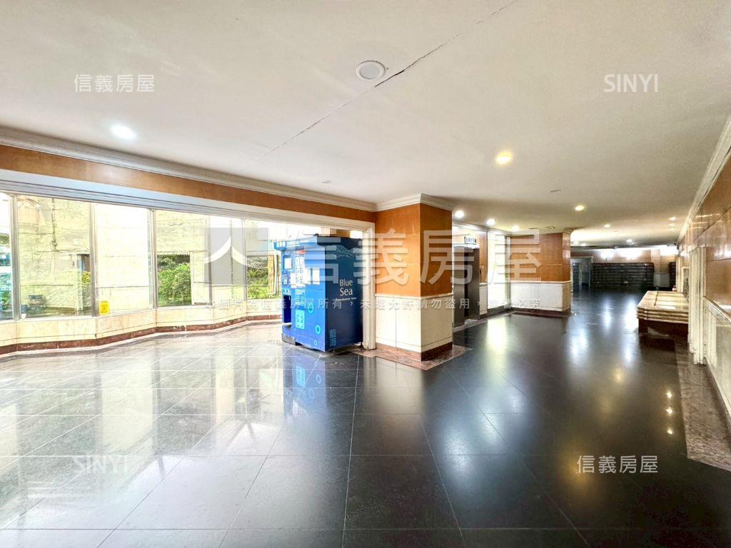 近西區五權車站經典一房房屋室內格局與周邊環境