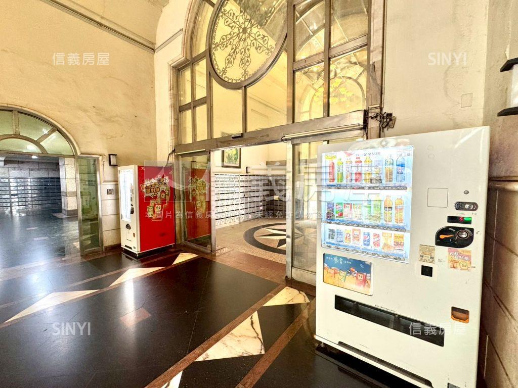 近西區五權車站經典一房房屋室內格局與周邊環境