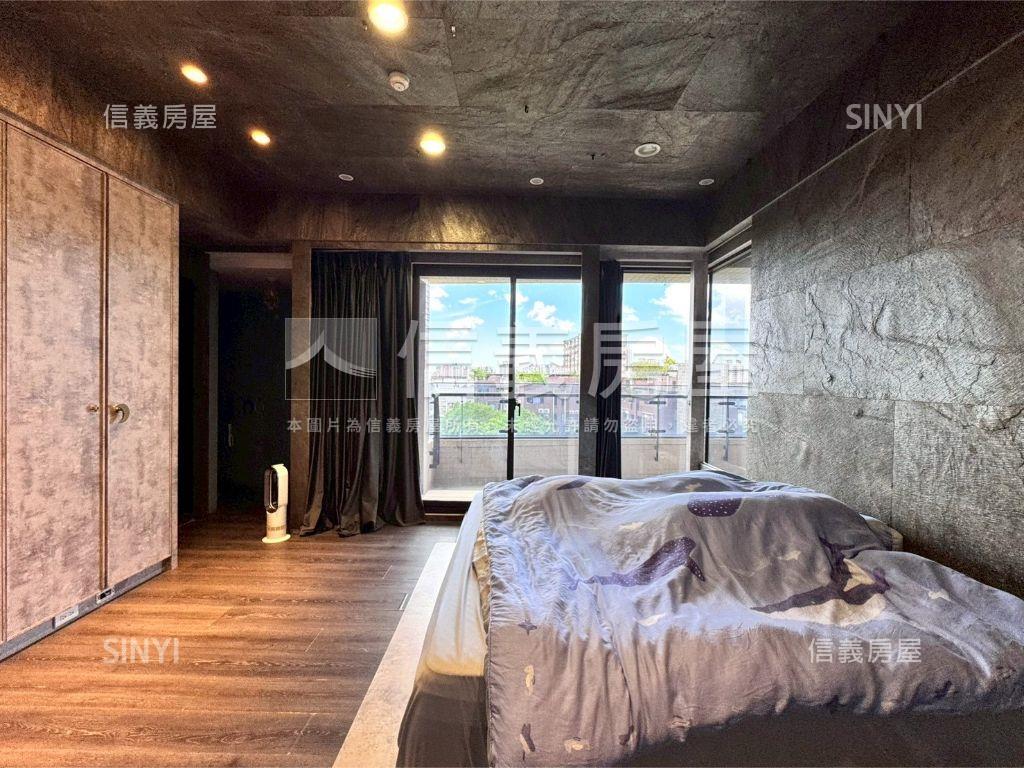 十期豪宅雙車位精裝美屋房屋室內格局與周邊環境