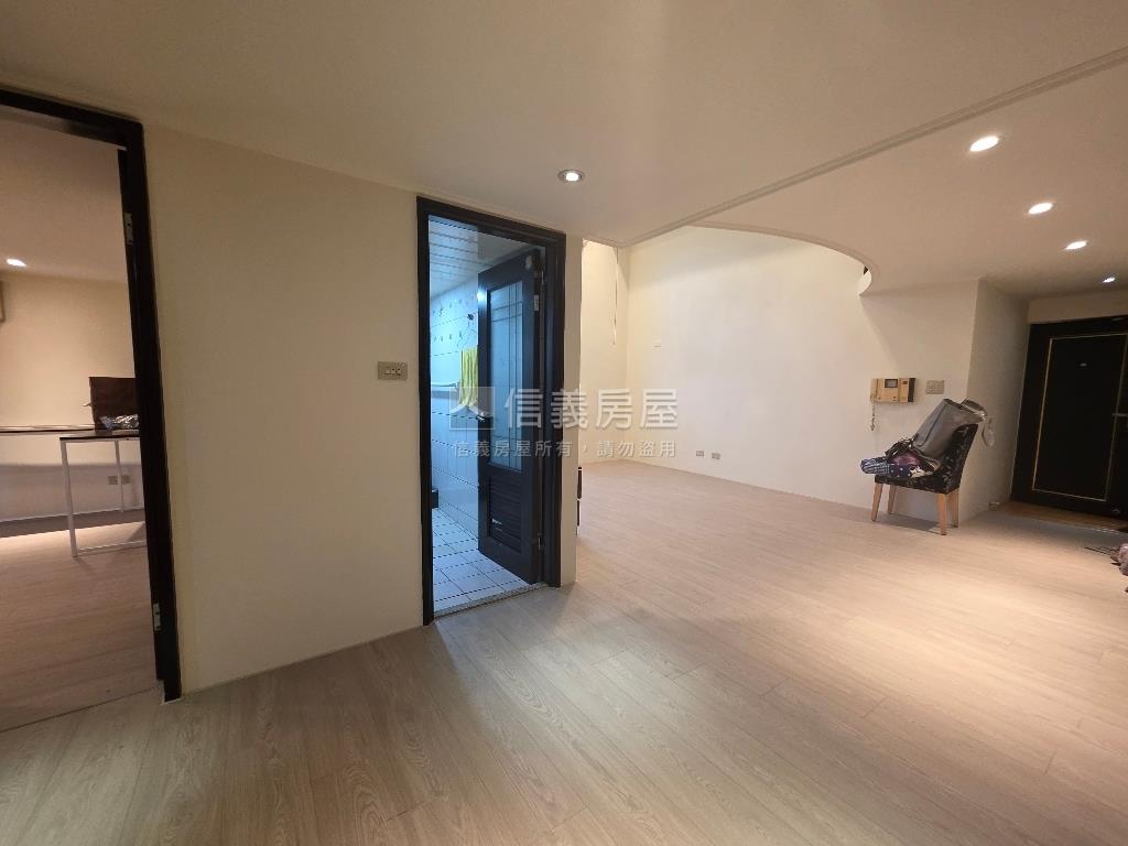 高鮮屋四房美屋房屋室內格局與周邊環境