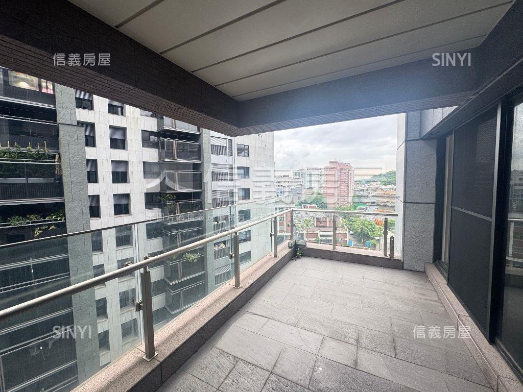 大華湖閱天琴豪邸房屋室內格局與周邊環境