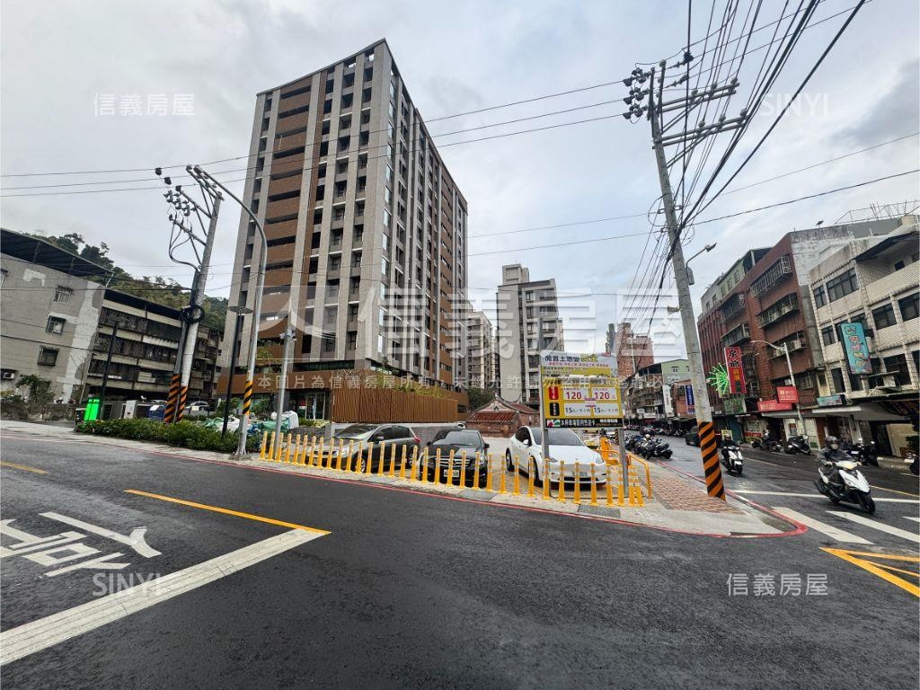 低總國小旁黃金店面房屋室內格局與周邊環境