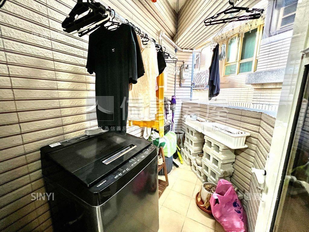 合唐儷賞三房加車位房屋室內格局與周邊環境
