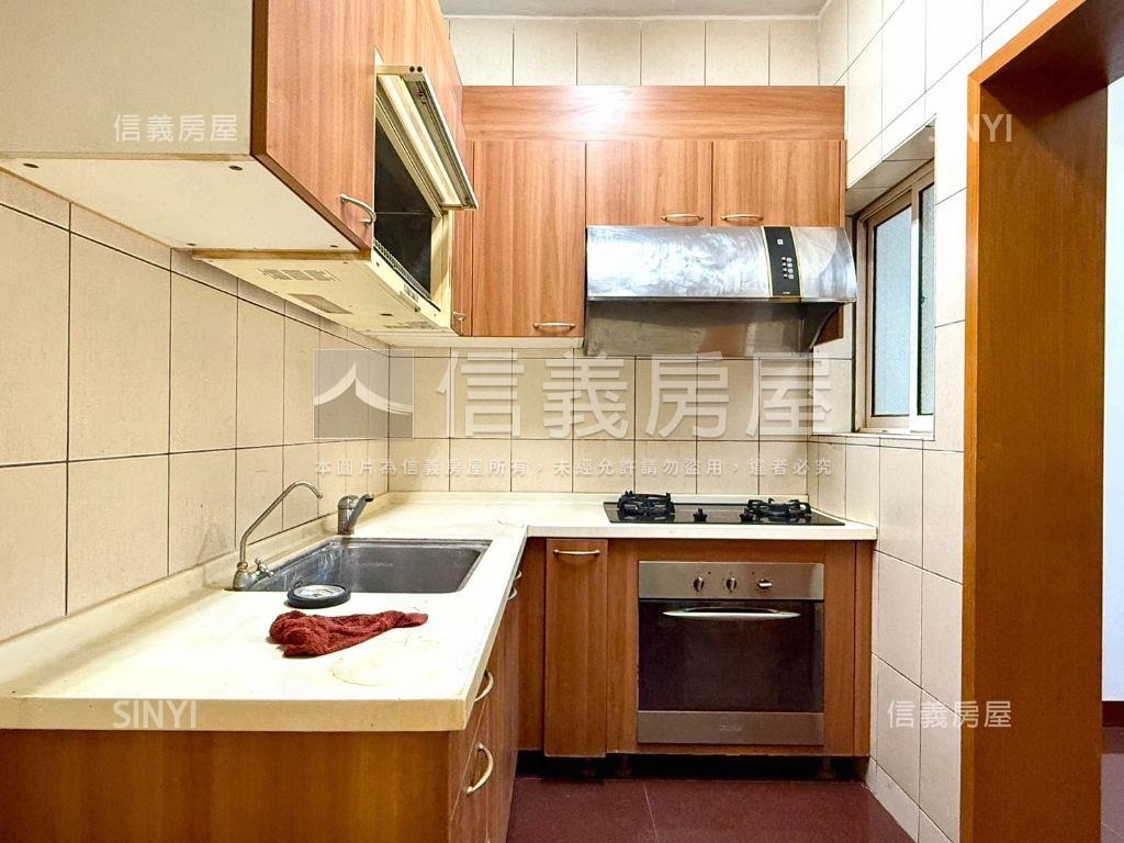 霧峰圖書館旁美別墅房屋室內格局與周邊環境