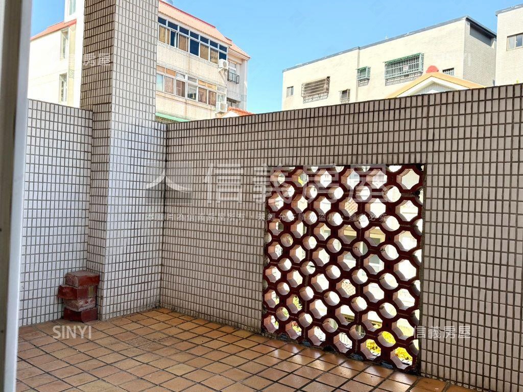 霧峰圖書館旁美別墅房屋室內格局與周邊環境