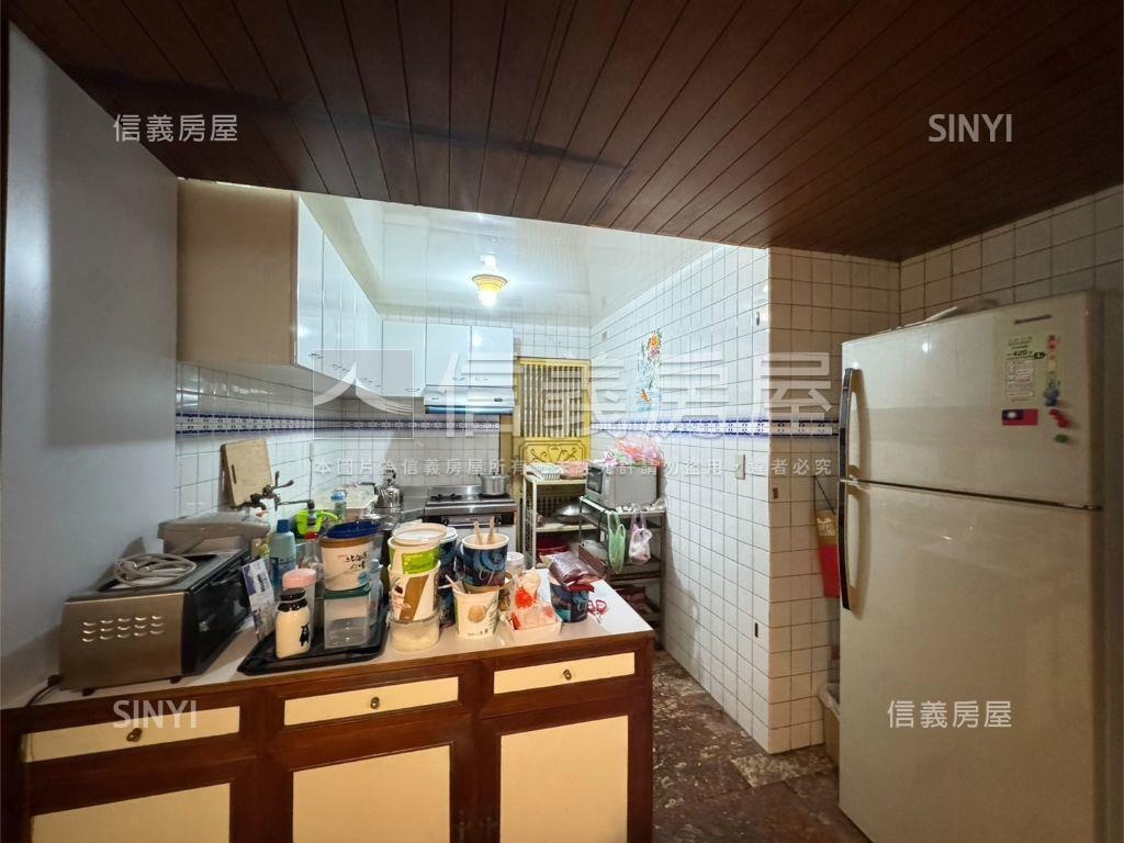 華廈稀有釋出房屋室內格局與周邊環境