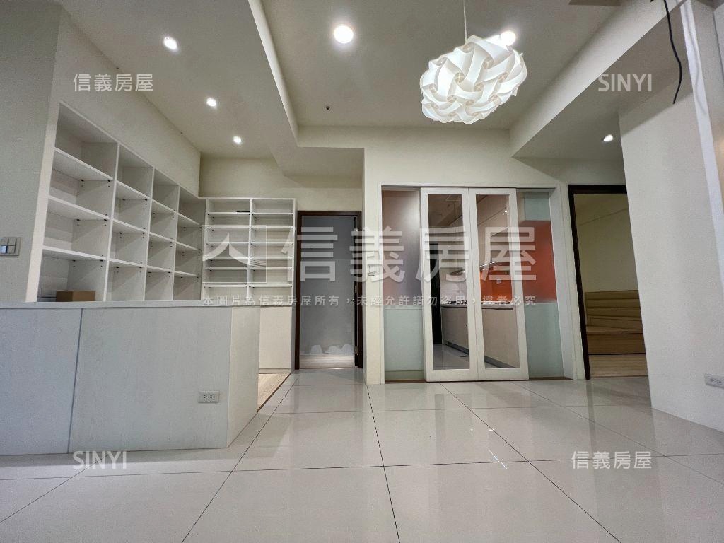 遠雄美裝挑高豪景兩房一室房屋室內格局與周邊環境