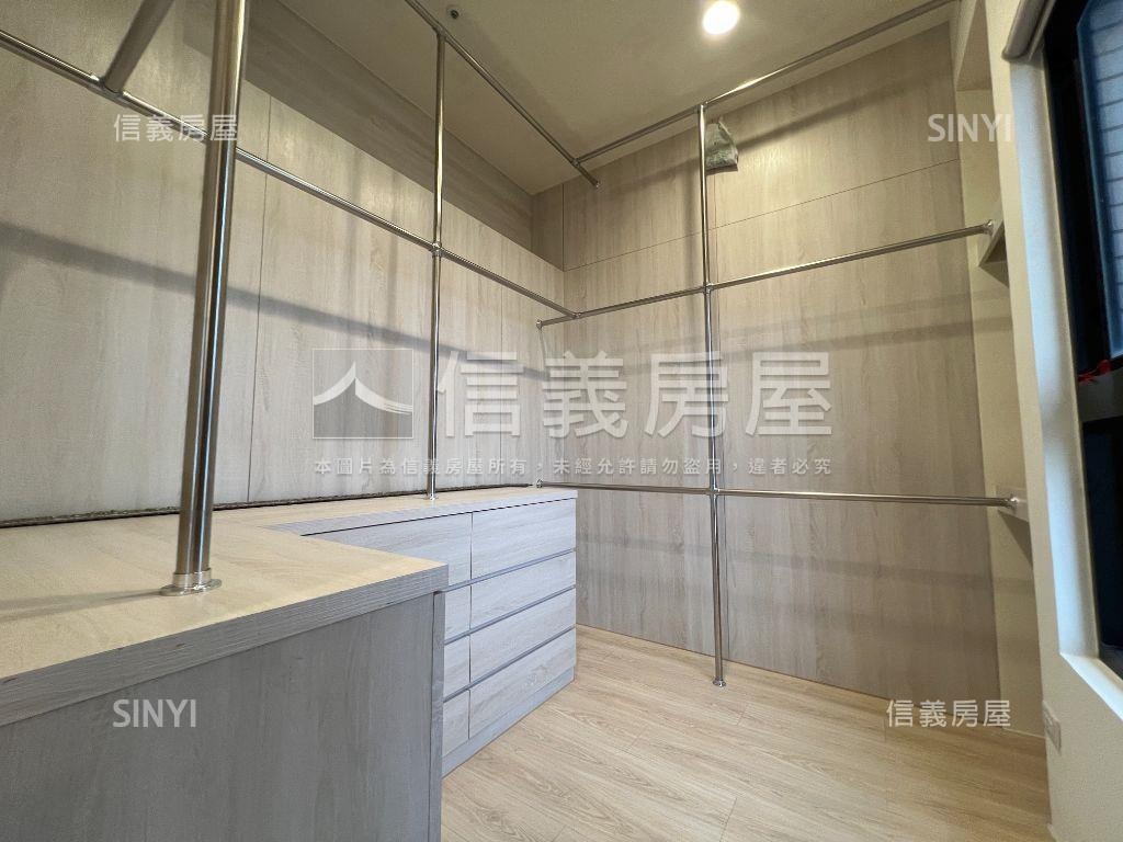 遠雄美裝挑高豪景兩房一室房屋室內格局與周邊環境