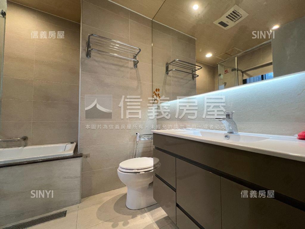 遠雄美裝挑高豪景兩房一室房屋室內格局與周邊環境