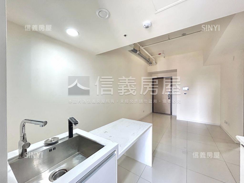 市政１號院朝南美視野房屋室內格局與周邊環境