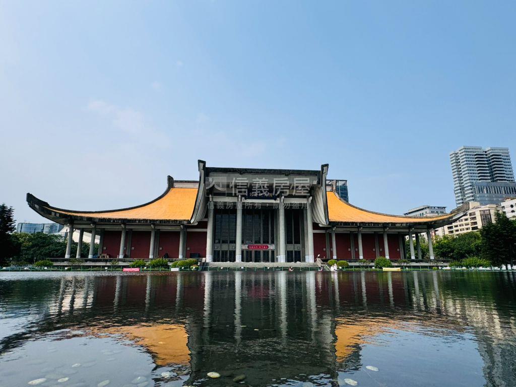 預售仁愛玉璽３樓Ａ戶房屋室內格局與周邊環境