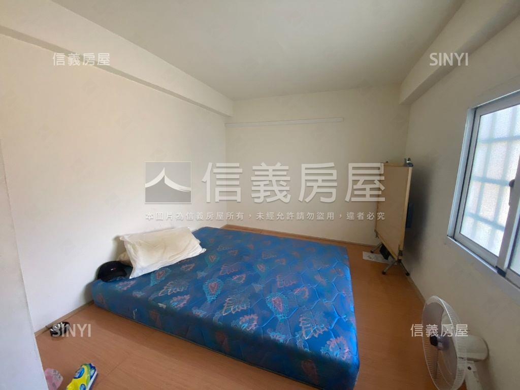 近衛武營正路透天房屋室內格局與周邊環境