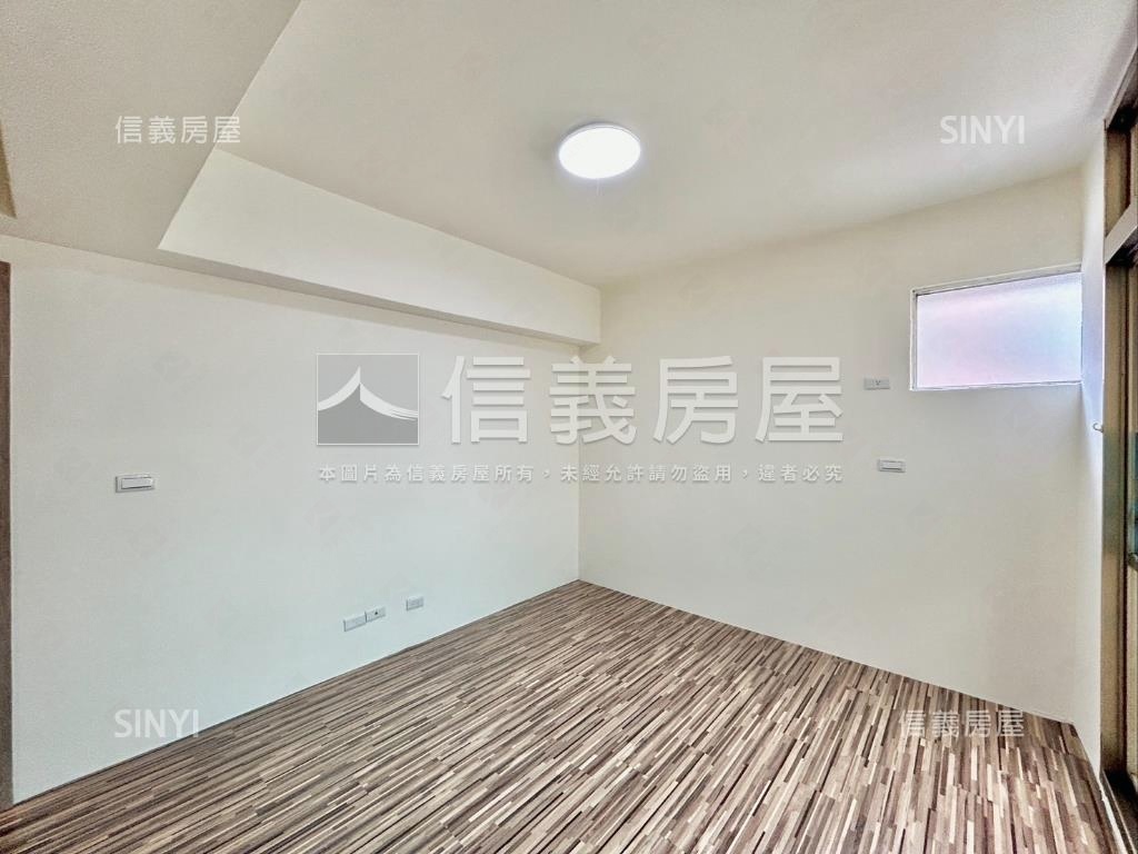 近忠孝大潤發裝潢採光３房房屋室內格局與周邊環境
