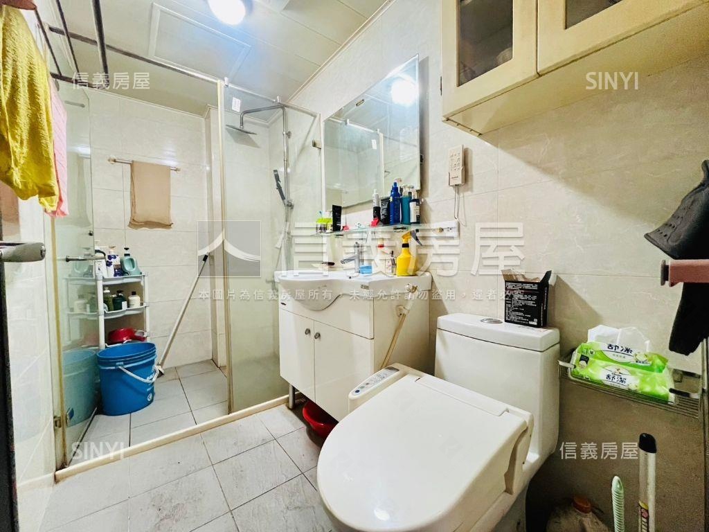 雅楓街透天店墅房屋室內格局與周邊環境