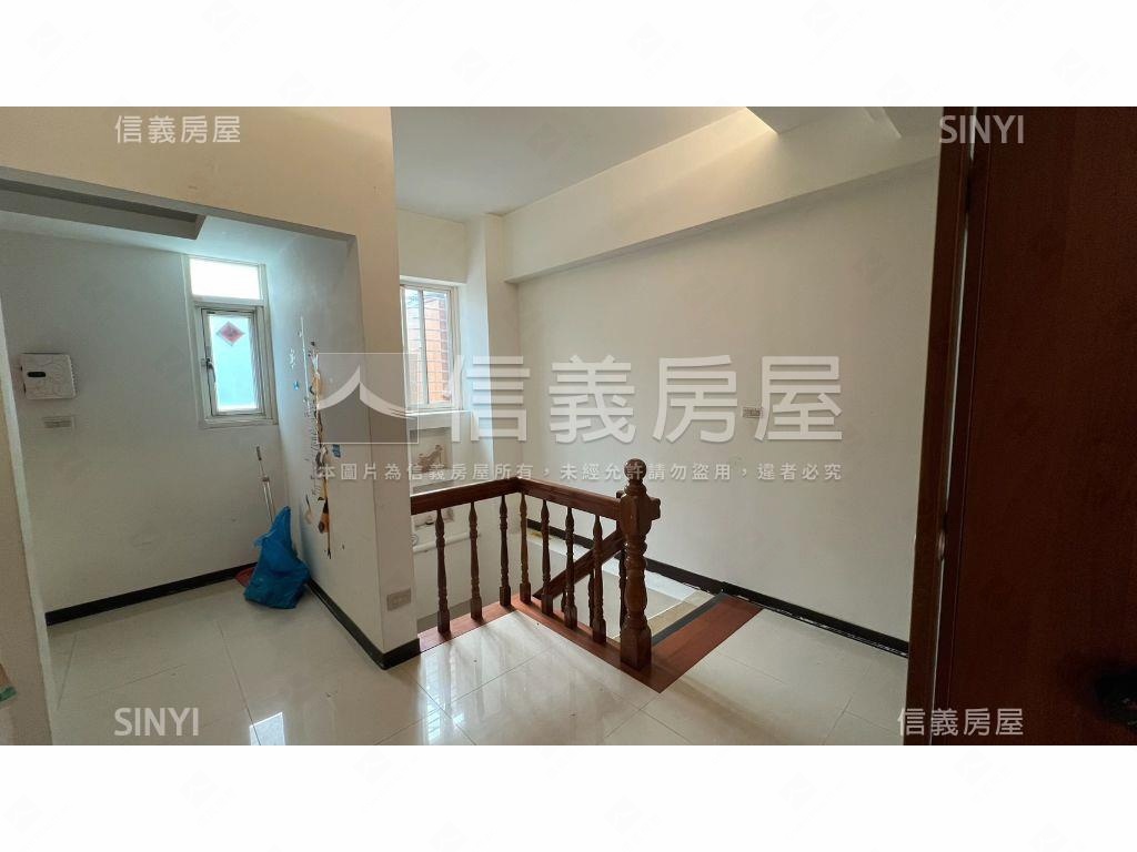 和興路一樓好自在房屋室內格局與周邊環境