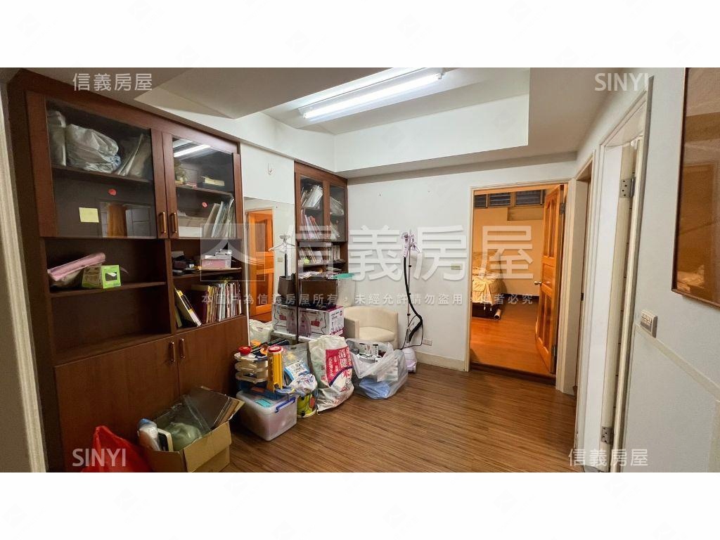 和興路一樓好自在房屋室內格局與周邊環境