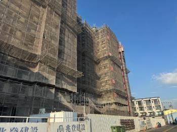 近沙鹿清水火車站兩房平車