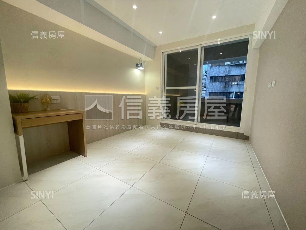 電梯精美裝潢三房房屋室內格局與周邊環境