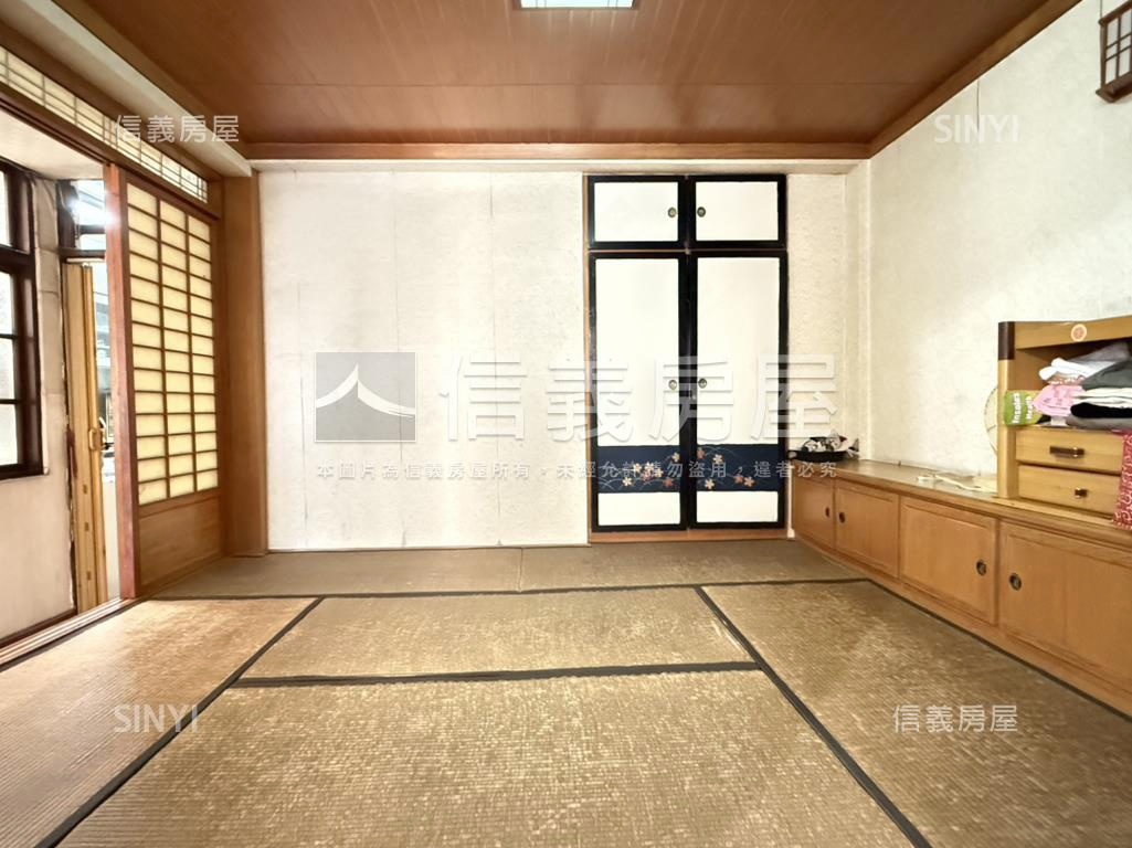 小巨蛋靜巷方正頂加美寓房屋室內格局與周邊環境