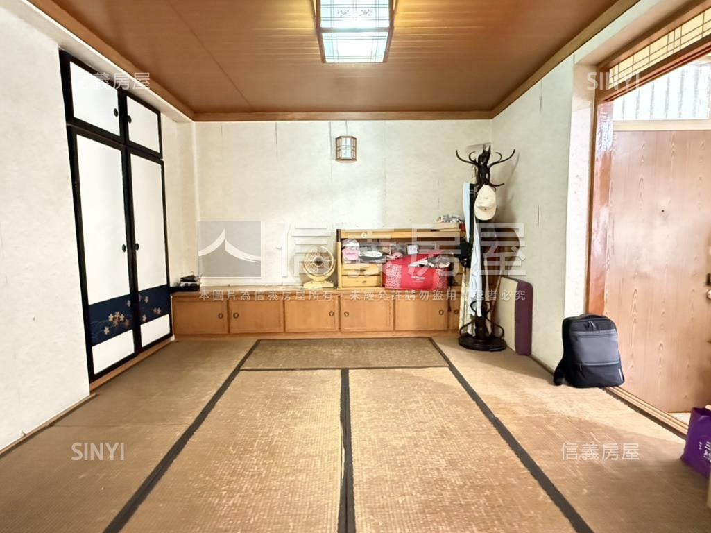 小巨蛋靜巷方正頂加美寓房屋室內格局與周邊環境