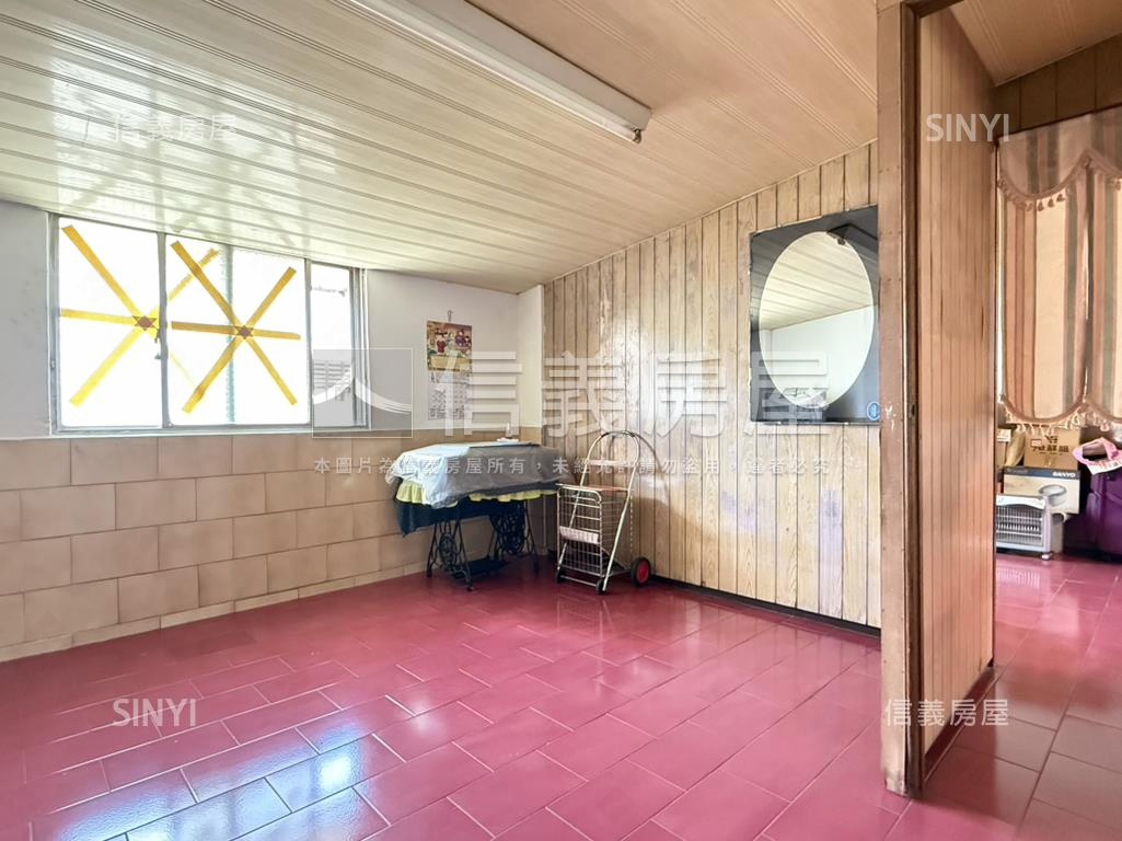 小巨蛋靜巷方正頂加美寓房屋室內格局與周邊環境
