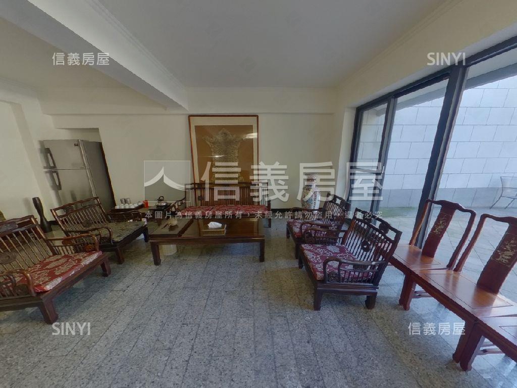 面公園百坪豪邸房屋室內格局與周邊環境