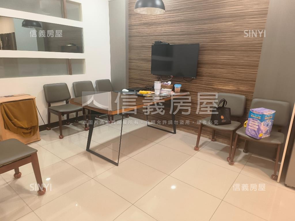 歐洲庭園典雅豪邸房屋室內格局與周邊環境