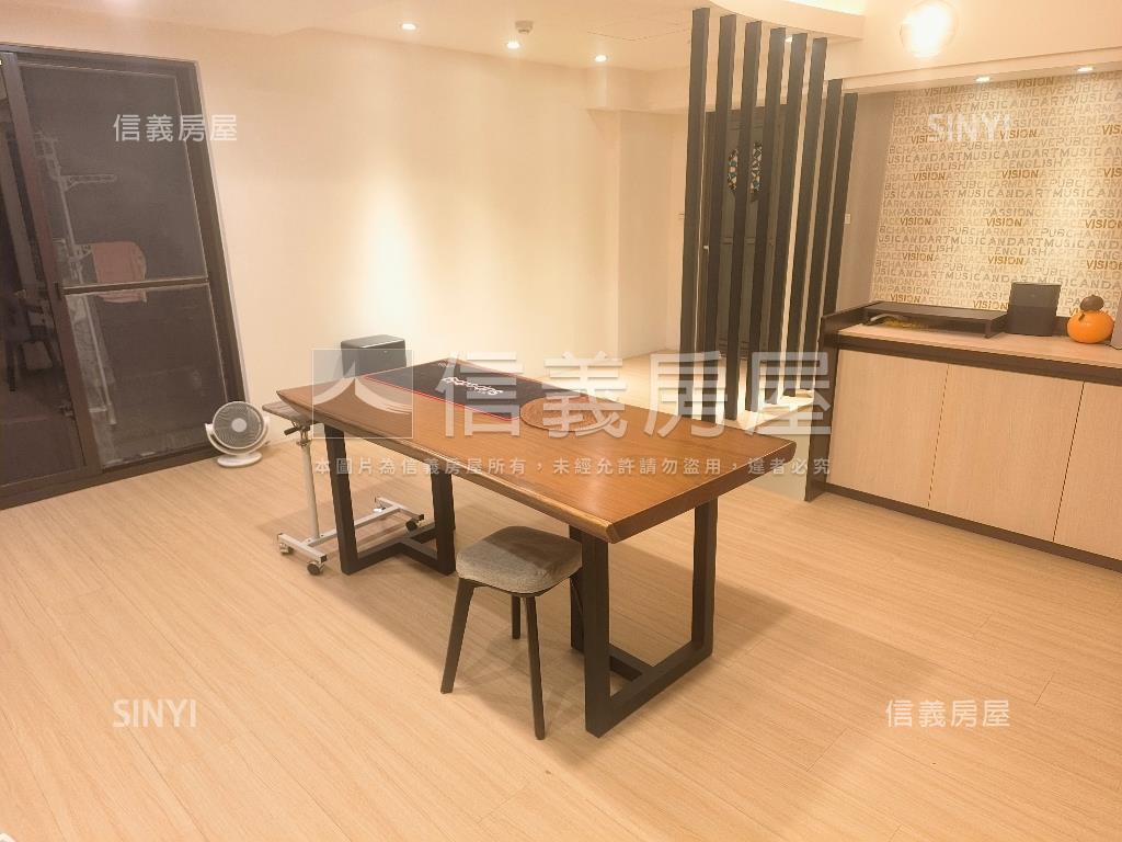 歐洲庭園典雅豪邸房屋室內格局與周邊環境