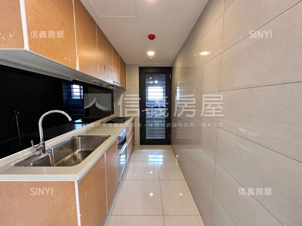 南屯美視野三房平車房屋室內格局與周邊環境